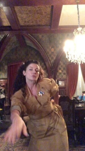 Michelle Gomez Instagram - Little jiggle jiggle @officiallouistheroux