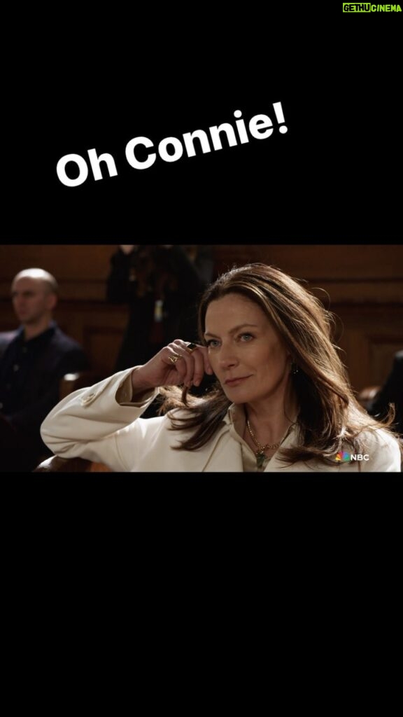 Michelle Gomez Instagram - Tune in tomorrow night to see Captain Benson take charge again @nbclawandorder @law_order_special_victims_unit