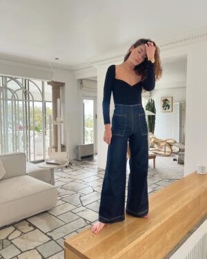Michelle Monaghan Instagram - Holiday ready in my favorite denim by bestie @heidimiddletonartclub 🫠👖🫶