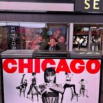 Michelle Rodríguez Instagram - 🎶 a quien el mundo aclamará? Tendrá que ser…🎶 #chicagothemusical #chicago cumple 27 años. Esta obra ha estado presente en momentos clave de mi vida dejándome siempre un gran aprendizaje, me ha enseñado que los sueños se hacen realidad, me a confrontado con mis miedos, me ha hecho soñar en grande y me ha traído cada vez más valentía, cuando pensaba “yo sola nunca podré” descubrí que “solo me tengo a mi” que a veces “todo mundo es raspa” aunque siempre “un poco de bondad en todos hay” que “lo que importa es el amor” que “si eres chica buena mami lo es también” “y de mi triunfo quien dudó” de todas maneras aquí andamos!! Gracias por tanta magia Chicago! Siempre tuya Michi hart
