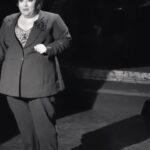 Michelle Rodríguez Instagram - 🎶 a quien el mundo aclamará? Tendrá que ser…🎶 #chicagothemusical #chicago cumple 27 años. Esta obra ha estado presente en momentos clave de mi vida dejándome siempre un gran aprendizaje, me ha enseñado que los sueños se hacen realidad, me a confrontado con mis miedos, me ha hecho soñar en grande y me ha traído cada vez más valentía, cuando pensaba “yo sola nunca podré” descubrí que “solo me tengo a mi” que a veces “todo mundo es raspa” aunque siempre “un poco de bondad en todos hay” que “lo que importa es el amor” que “si eres chica buena mami lo es también” “y de mi triunfo quien dudó” de todas maneras aquí andamos!! Gracias por tanta magia Chicago! Siempre tuya Michi hart