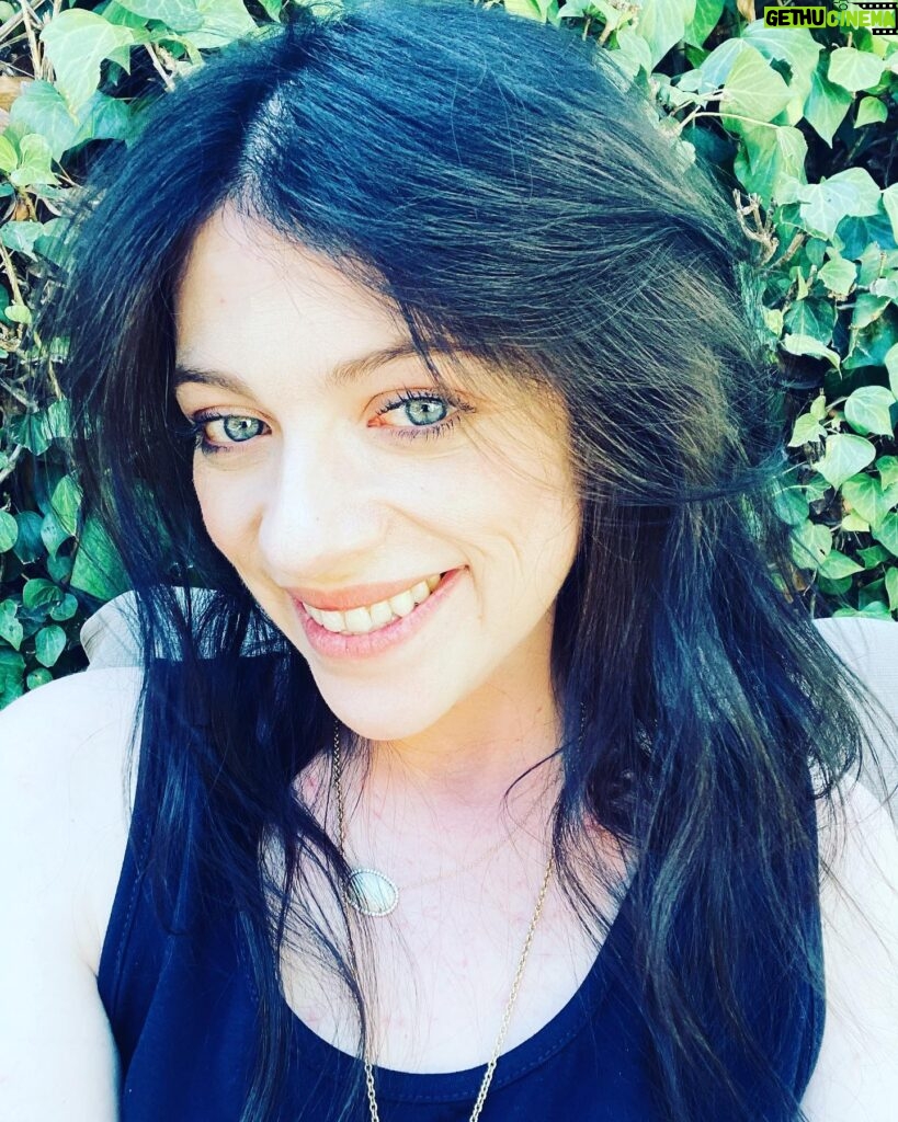 Michelle Trachtenberg Instagram - Happy and healthy! #grateful