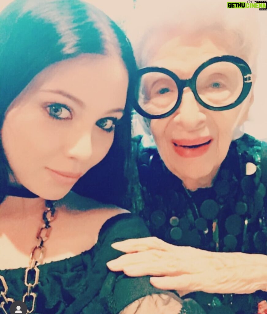 Michelle Trachtenberg Instagram - A legend, an icon, a magical soul. May you make the heavens smile and sparkle, you inspired and you blessed so many of us all! 💫💖💋 @iris.apfel