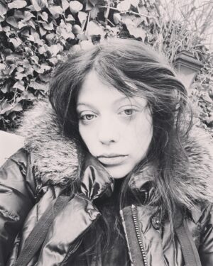 Michelle Trachtenberg Instagram - It’s not all black and white…💋