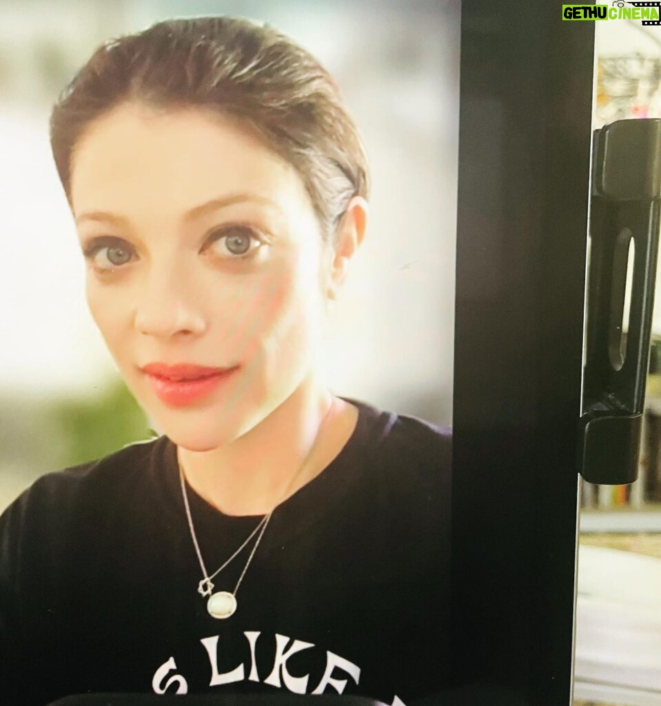 Michelle Trachtenberg Instagram - #like 🧿