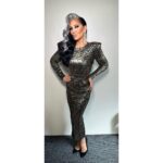 Michelle Visage Instagram - Drag Race Down Under grand finale extravaganza lewk: Hair @haircraigmarsden Paint @makeupwith_leyla Style @artconn2 Dress @_zhivago_ Shoes @kurtgeiger This season was an ABSOLUTE BLAST! I love my Down Under family and I feel so at home when I’m there. Australasian Drag is vibrant and amazing and I loved judging these talented queens. Thank you to my amazing team: Craig, Leyla, Art and Thairin, and to my Down Under partner in crime @rhysnicholson. THANK YOU for everything and CONGRATS to our new supreme!