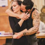 Michelle Visage Instagram - Rehearsal photos from @theaddamsfamilyuk !!! ONE WEEK UNTIL WE OPEN!!!! @raminkarimloo 📸- @peachyraith