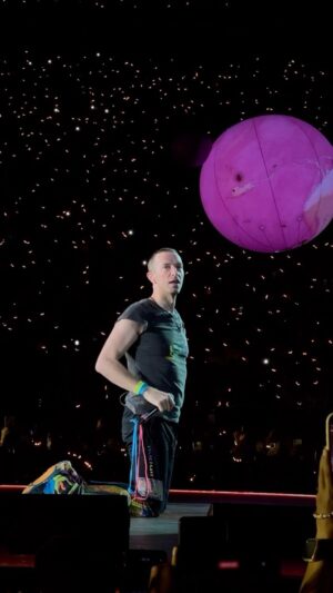 Michelle Vito Instagram - def one for the books! 🫶🏻 until next time @coldplay 🌟