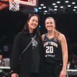 Michelle Wie Instagram - Was incredibly cool to see the sold out crowd today for the @nyliberty vs @indianafever game! The vibes were high today, let’s keep it going tomorrow at @mizuholpga !!! Thanks for having me out @nyliberty 🫶