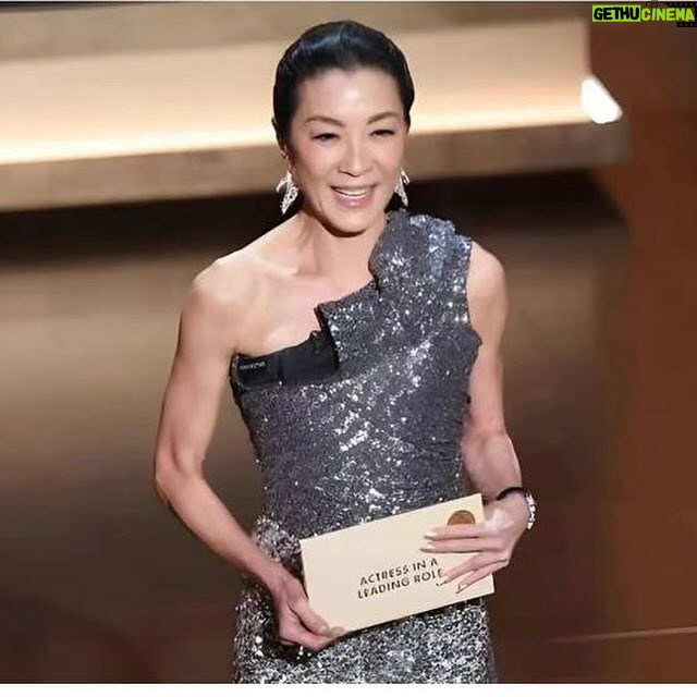 Michelle Yeoh Instagram - My Vulcan salute to my Section 31 and Star Trek family and ‘heart’ to all I love and who care for me ♥️ on Oscar stage ✨✨✨