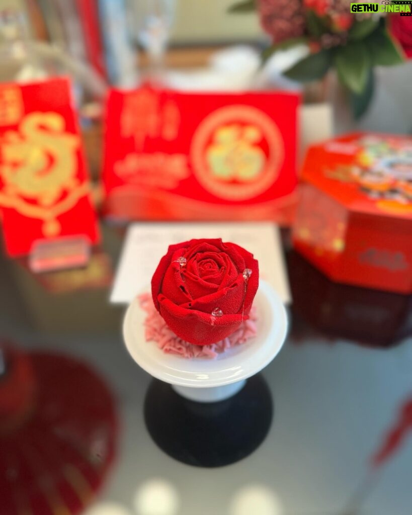 Michelle Yeoh Instagram - Valentines and New year 🐲♥️✨