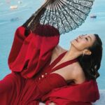 Michelle Yeoh Instagram - Thank you for always taking great care of me and I am proud to say “I’m a fan of Mandarin Oriental”. @mo_hotels @mo_landmarkhk @mo_hkg #ImAFan #MandarinOriental