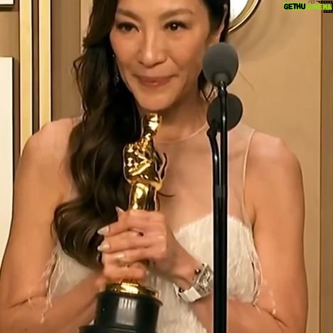 Michelle Yeoh Instagram - A year ago, we made history! Thankq to the Academy and all who have helped make it possible ♥️ #Oscar #AsianRepresentation Clip: @varierty