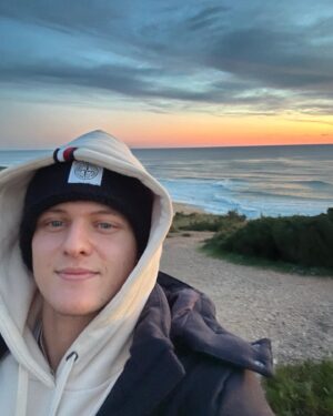Mick Schumacher Instagram - 🌅 and some Angie content