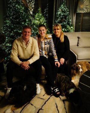 Mick Schumacher Instagram - Merry Christmas 🎄