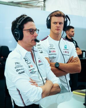 Mick Schumacher Instagram - Good that everyone got the “crossed arms” memo @mercedesamgf1