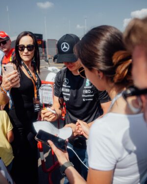 Mick Schumacher Instagram - Saturday in Barcelona 🇪🇸

📸 @mercedesamgf1