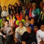 Miguel Bernardeau Instagram - Obrigado à comunidade Yawanawa por tudo. Conhecer sua cultura e compartilhar seus conhecimentos tem sido uma experiência que me acompanhará e levarei para sempre no coração. Vejo vocês em breve.♥️