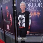 Miguel Mora Instagram - @horrornights ‼️ • • • @unistudios @universalpictures @blumhouse @blumhousehorror • • @expressmen