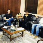 Mikaal Zulfiqar Instagram - Met with Director NPPO Sohail Shahzad and his team in Karachi. Commended him and his team (National Plant Protection Organisation) on the great work they're doing for food security in Pakistan.