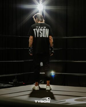 Mike Tyson Instagram - “Stand in my corner”

#PaulTyson

@miketysoncollection 
@tysonpro