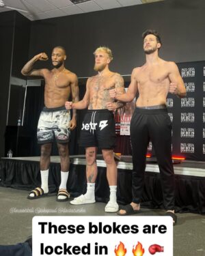Mikhail Varshavski Instagram - One of these people is a doctor, but all of them are taking on MMA combat veterans 🥊 Tune in tomorrow on @showtimeboxing @shosports @mostvaluablepromotions 🔥🙏🏼