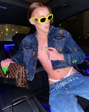 Milana Petrova Instagram - Еду на забив наводить суету