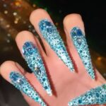 Milana Petrova Instagram - На моих ногтях сваровски больше, чем на вашем сейловом джуси кутюр