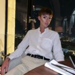 Milana Petrova Instagram - Что бы выбрали вы: прожить 100 лет, но в среднем достатке или 30 лет, но очень богатым?
