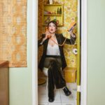 Milana Vayntrub Instagram - Was very worried you guys don’t get enough Milana/phone content. Sweet brilliant makers of this… Photographer: @mathieuyoung Producer: @imannalangston Stylist: @carlee_wallace  Hair: @bryangaw Makeup: @karinamoore Photo Assistant: @louieheredia Lighting: @elliotsmithhastie.photo