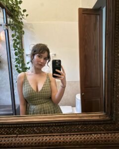 Milana Vayntrub Instagram - Recently Recent Me. FKA Photo Dump.