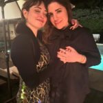 Milana Vayntrub Instagram - hey so far great job this year