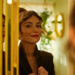 Milana Vayntrub Instagram - A tiny bit more face. Photographer: @mathieuyoung Producer: @imannalangston Stylist: @carlee_wallace  Hair: @bryangaw Makeup: @karinamoore Photo Assistant: @louieheredia Lighting: @elliotsmithhastie.photo