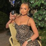 Millie Court Instagram - dolce vibes in Italy ofc 🐆🤎