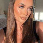 Millie Court Instagram - GRWM | No foundation makeup look ❣️ products listed below: @elizabetharden 8 hr lip cream @pinkhoneyuk bronzing face frosting @toofacedlovestheuk born this way concealer @patricktabeauty cream and powder blush @trigwellcosmetics powder puff @maccosmeticsuk mineral skin finish bronzer - give me sun @lottielondon freckle tint @kosas eyebrow pencil @esteelauder turbo lash mascara @charlottetilbury Hollywood glow glide highlighter @charlottetilbury airbrush flawless setting spray @kyliecosmetics precision pour liner in cinnamon @charlottetilbury hot lips lipstick in Kim K.W ✨✨✨