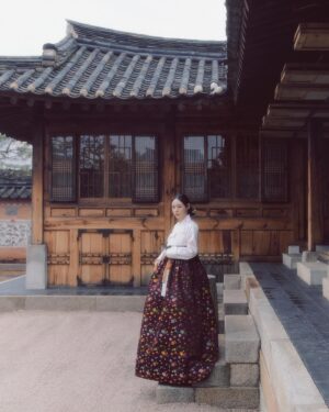 Min Hyo-rin Instagram - 🥰😍💕🙏🏻🙆‍♀️