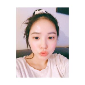 Min Hyo-rin Instagram - 🍑🍑🍑🤧