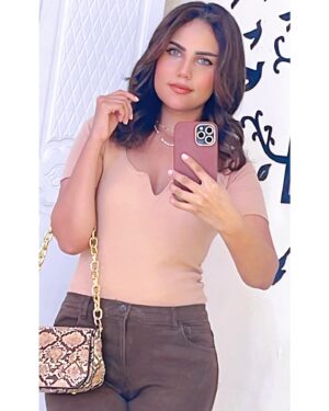 Mina Nour El Din Instagram - صورة عالماشي ☹️ مقهوره شوفو الستوري وعرفوا ليش 🤍.
.
.
.
.
.
 #العراق #العراق🇮🇶#اكسبلور_explore #العراق #العراق🇮🇶 #قطريات #السعوديه #الكويت #الإمارات #الاردن #سوريا #دبي #explore #instagram #snap #snäp #انستقرام #انستغرام #انستكرام #مشاهير #مشاهير_العرب #مشاهير_الانستقرام