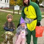 Mina Starsiak-Hawk Instagram - I dread the year the kids don’t require us to dress in matching costumes. #cherishit :::::: Give me some good ideas for next year!!?