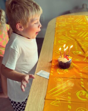Mina Starsiak-Hawk Instagram - Best 5th Birthday Party EVER! 
::::::
Jack has such an amazing village 🤍 Thank you all for being his people!
::::::
Make sure to swipe through the carousel to see the MASSIVE snake 🐍