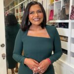 Mindy Kaling Instagram - Brought my very best “Kelly Kapoor: the Business Bitch” to an event for @cedarssinai (my favorite hospital!) honoring my friend @belabaj ! Is this dress green or dark teal? It’s important guys.