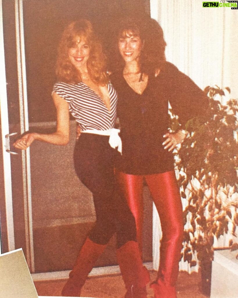 Minka Kelly Instagram - Mom (on the left) and her best friend Claudia. The cutest. Found the fun in anything. The biggest most beautiful heart. She would be 63 today. Happy Birthday momma. 💫🦩💫