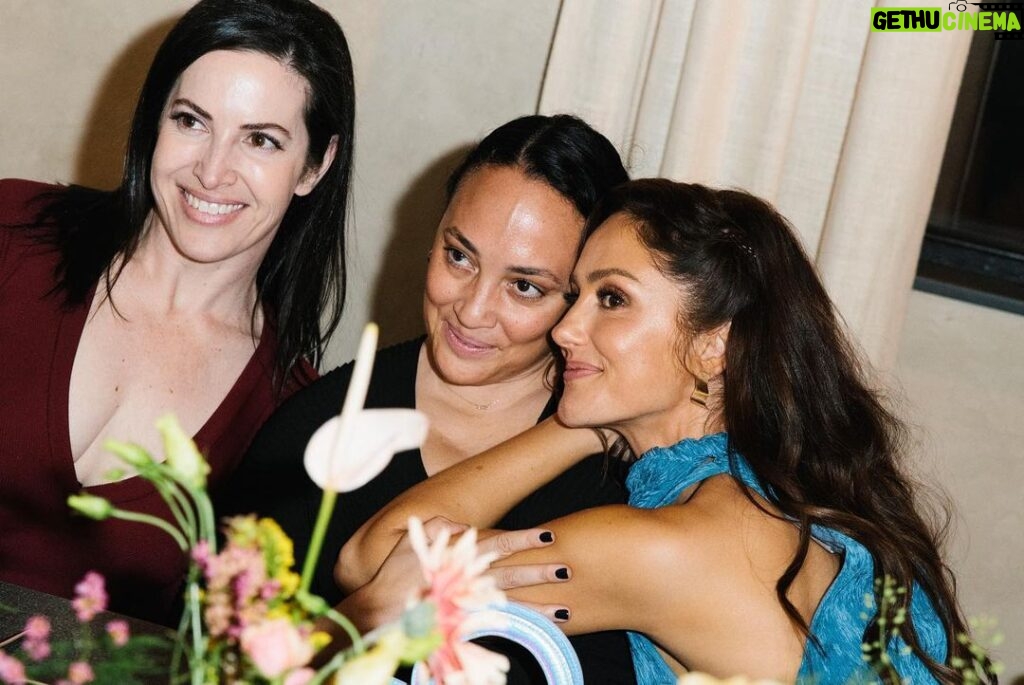Minka Kelly Instagram - Cheeks still hurt from smiling and laughing celebrating the book launch with my Brooklyn family that I miss every single day!!! My girls really outdid themselves. Thank you for making me feel so damn loved!!! And major thank you to @claseazulofficial for hosting us! I’ll never forget this night. Thank you Estelle, Erin, Fiana and Lydia for making this night happen. I’m still on cloud 9 and I miss you all already 😭♥️