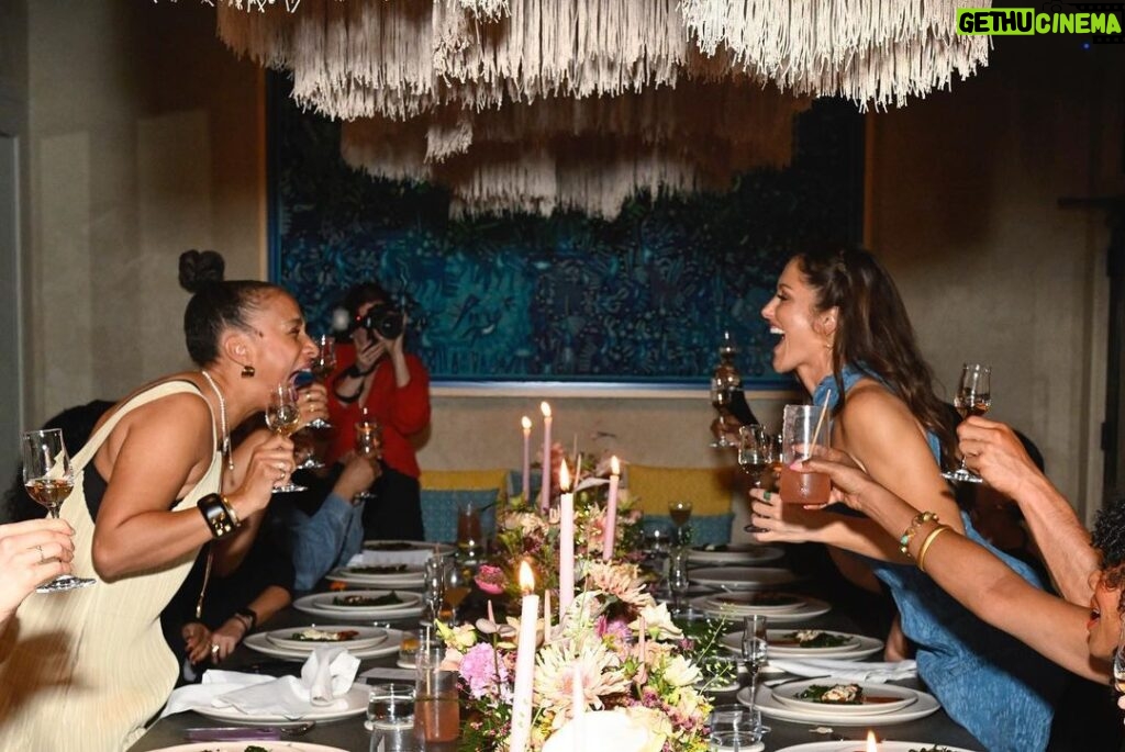 Minka Kelly Instagram - Cheeks still hurt from smiling and laughing celebrating the book launch with my Brooklyn family that I miss every single day!!! My girls really outdid themselves. Thank you for making me feel so damn loved!!! And major thank you to @claseazulofficial for hosting us! I’ll never forget this night. Thank you Estelle, Erin, Fiana and Lydia for making this night happen. I’m still on cloud 9 and I miss you all already 😭♥️