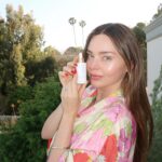 Miranda Kerr Instagram - It’s finally here!!! After 5 years of testing and perfecting our formula, I am sooo excited to introduce @koraorganics NEW Silky Sun Drops ✨☀️💛 This SPF 30 sunscreen serum not only protects from harmful rays, but also primes the skin, reduces redness and gives a silky smooth finish with no white cast. I am obsessed and I can’t believe I finally get to share it with all of you! Available now on koraorganics.com dropping in @sephora US on 5/13