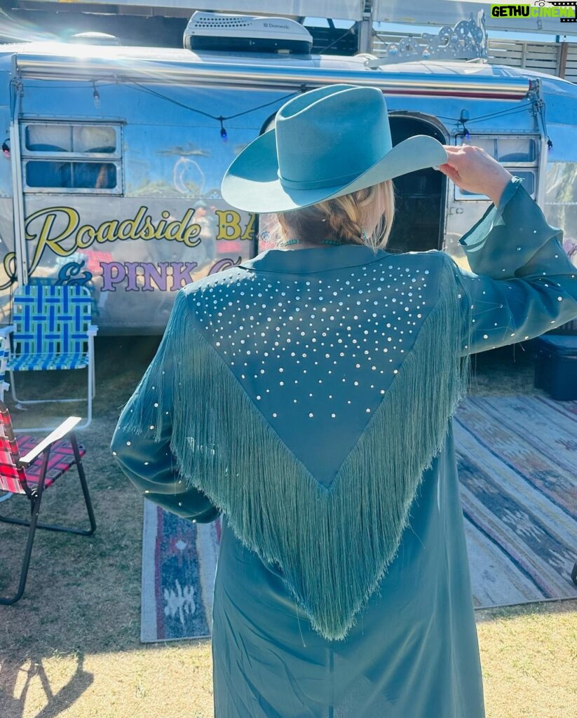 Miranda Lambert Instagram - City & Country go Cali at Stagecoach Stagecoach Festival