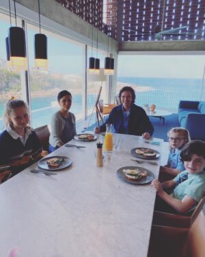 Miranda Otto Instagram - The house is a machine for living in. June3rd 830pm SBS💎👗👠👑💰🇵🇭🇦🇺#theunusualsuspects #sbs #beautifulbeastlies #familybreakfast #loveyournanny #lecorbusier #sarabeasley #abeasleystarttotheday