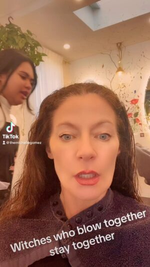 Miranda Otto Instagram - A funny thing happened @valonzhaircutters