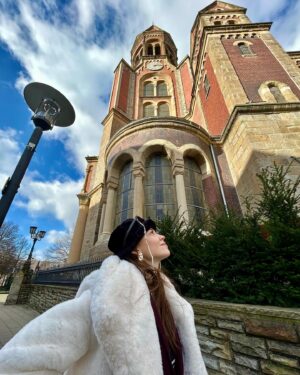 Miray Akay Instagram - Hallo 🇩🇪