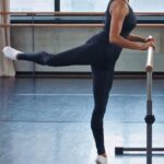 Misty Copeland Instagram - A snippet from my class on @masterclass about Technique, Artistry, and my Process🩰❤️ Access my full class at the link in my bio!